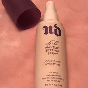 Urban Decay Chill Setting Spray Oil Free
